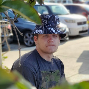 Meet your Posher, Vadik